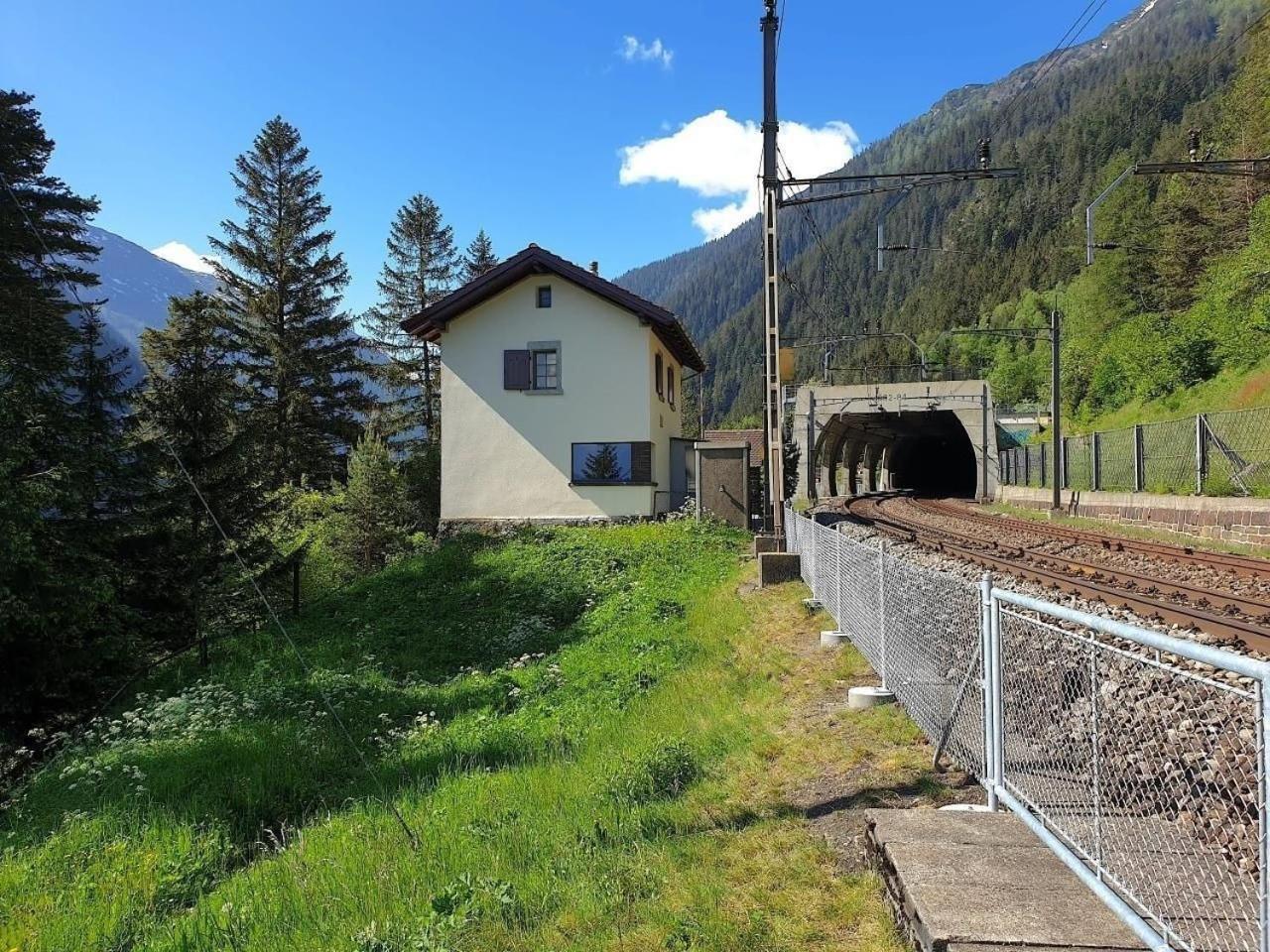 瓦森Bahnwaerterhaus Eggwald别墅 外观 照片
